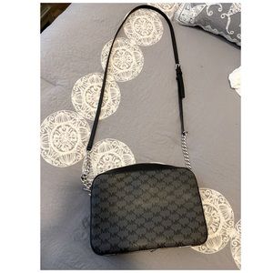 Michael Kors crossbody purse